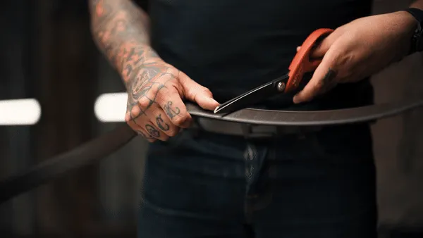 COWBOY BUCKLE | BLACK BUFFALO LEATHER GUN BELT