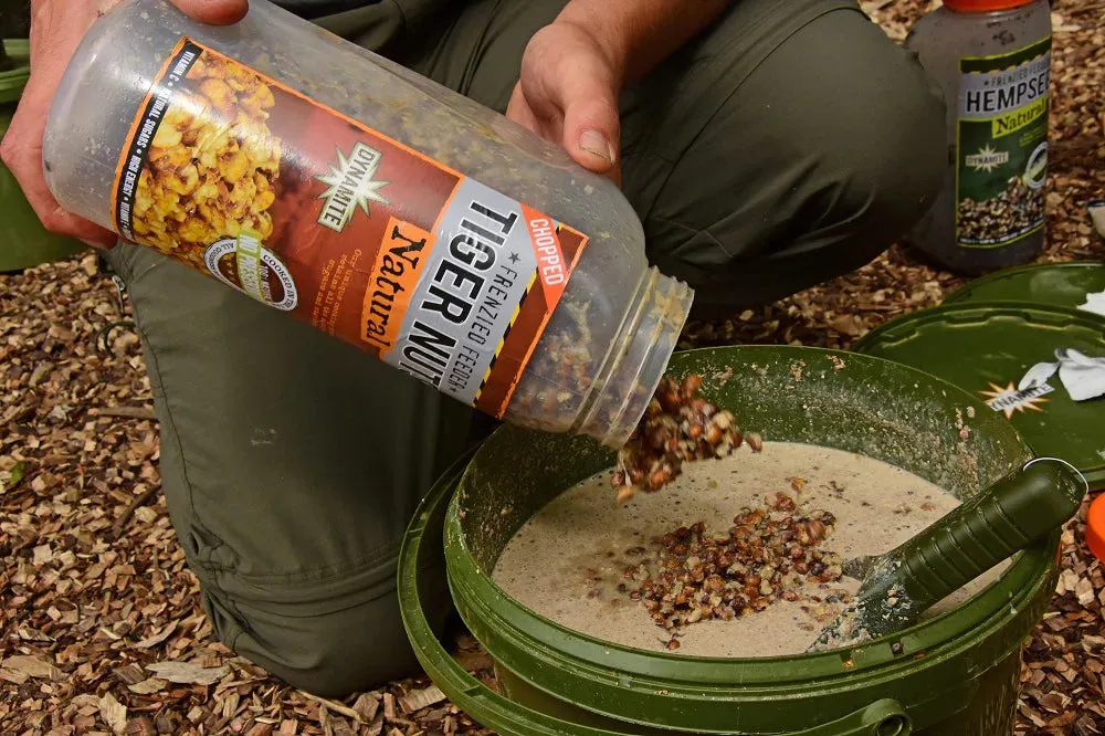 DYNAMITE Green Carp Bucket 11 litre