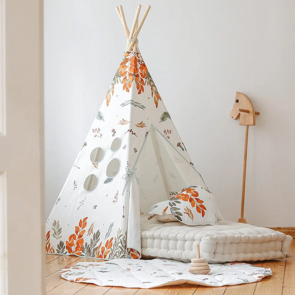 Forest Friends Teepee - Beige, Red, Green & Orange
