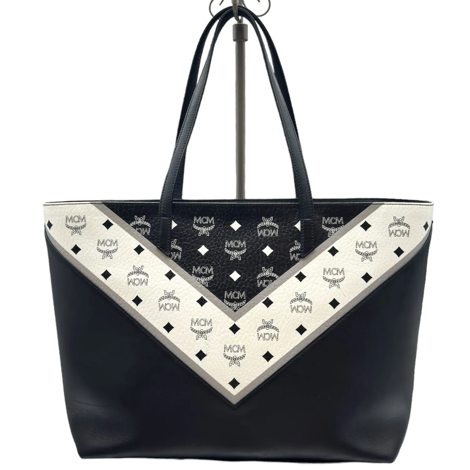 MCM Visetos Chevron Shopper Tote - Black & White
