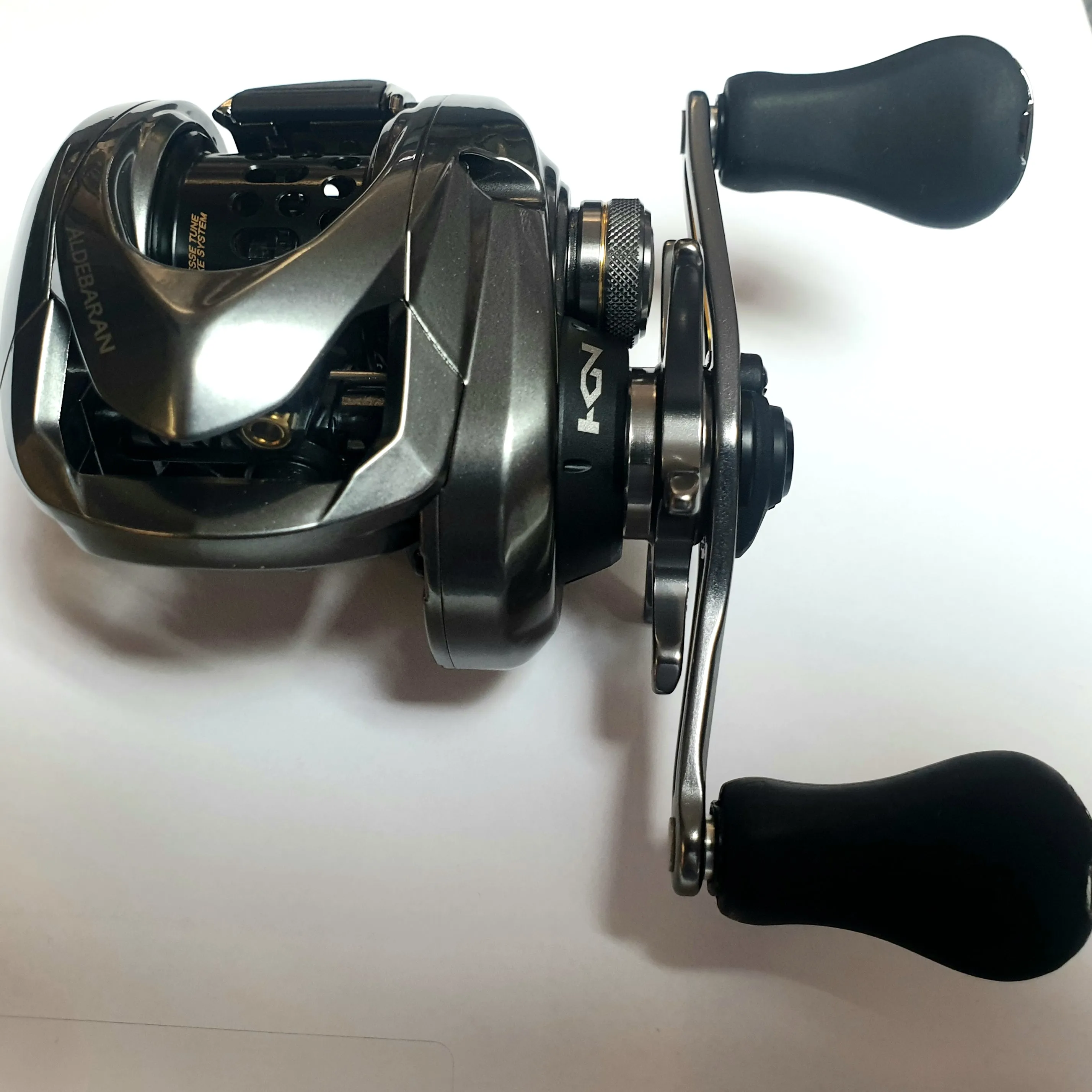 Shimano Aldebaran BFS XG Baitcasting Reel