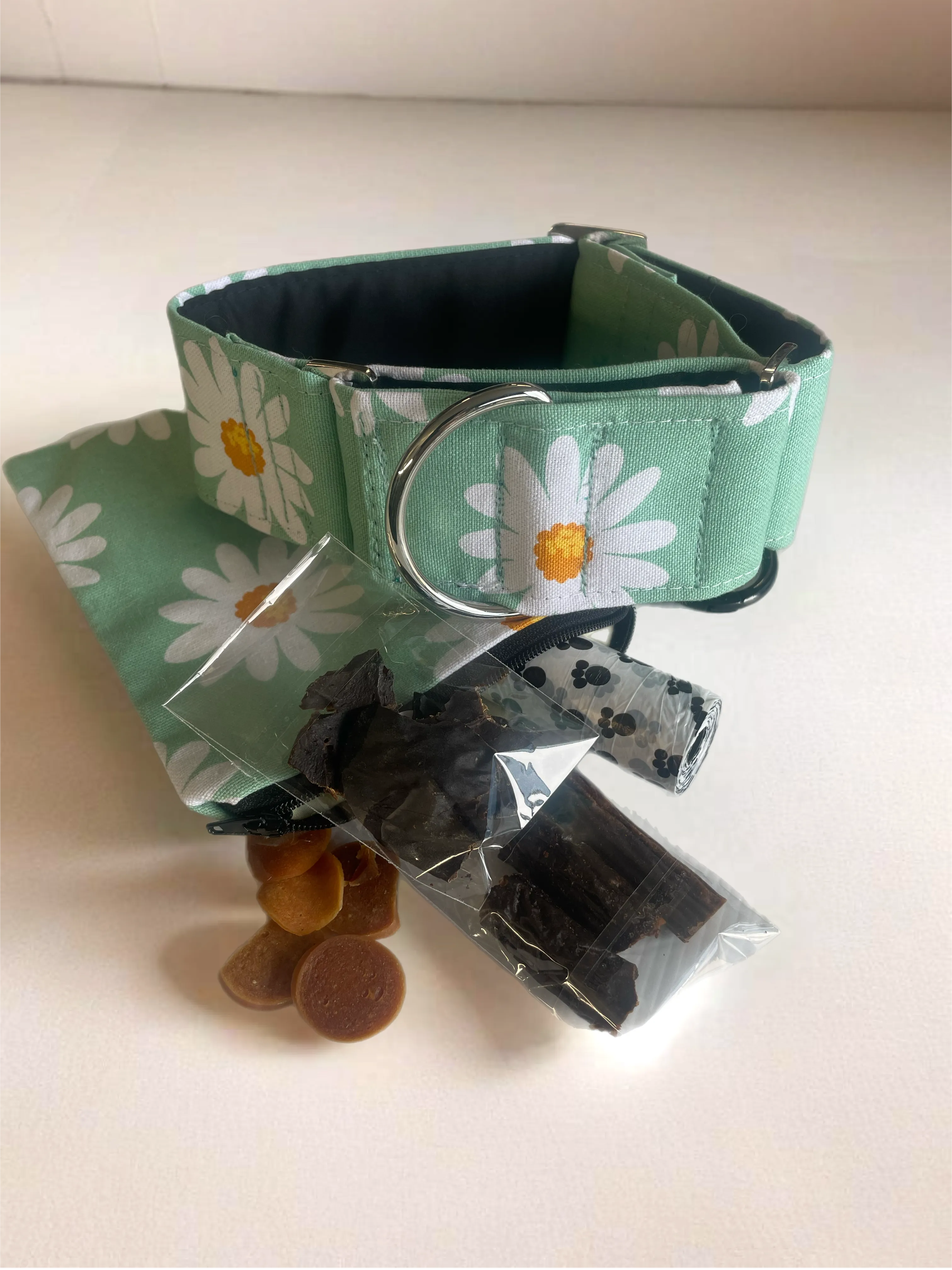 Wide Martingale collar daisies on sage sturdy cotton 50mm width