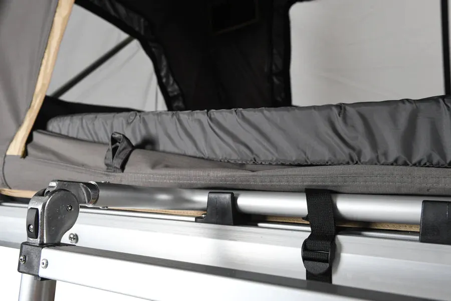 Wild Land Normandy Auto 140 Soft Shell Roof Tent